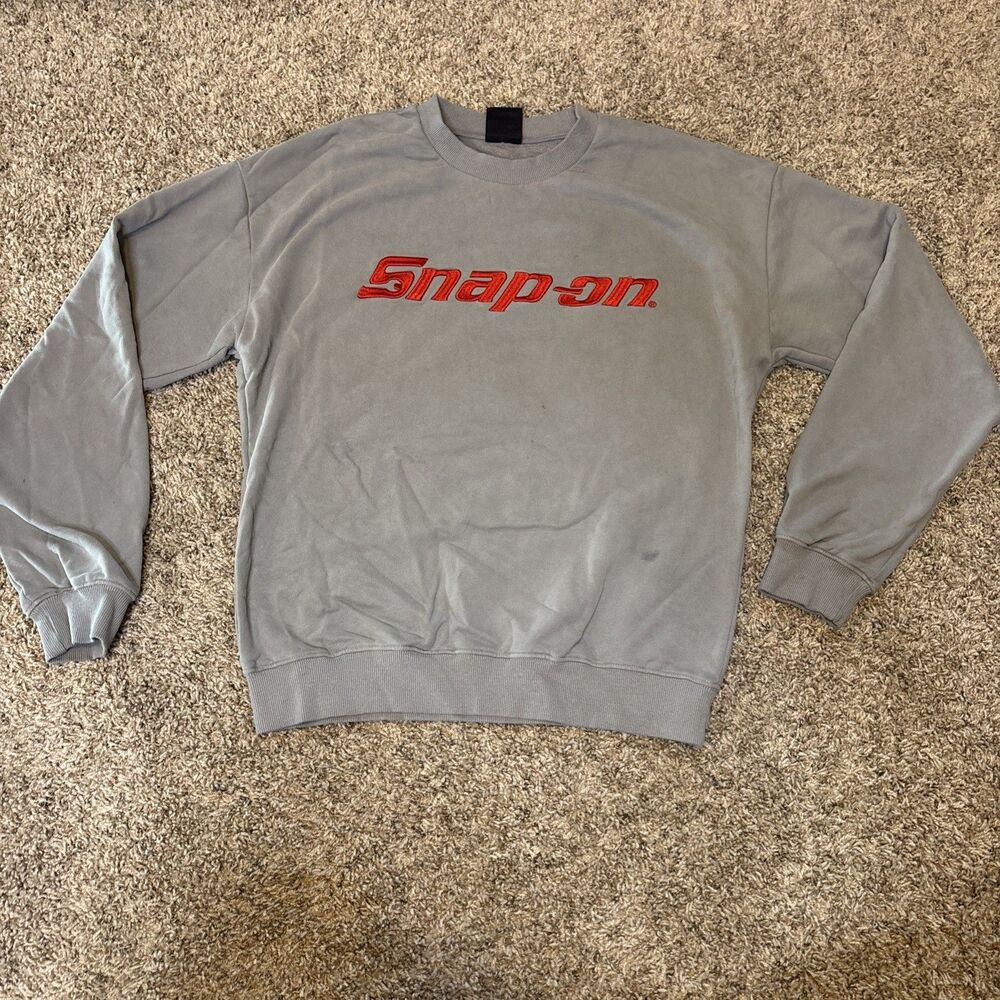 Snapon Sweatshirt Mens Medium  Gray Crewneck Fleece Embroidered Logo Graphic Y2k